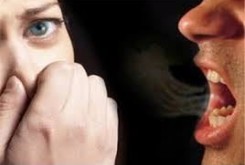 علل ایجاد بوی بد دهان و چگونگی درمان آن