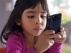 ۳ پيامد استفاده زياد کودکان از تلفن همراه