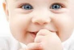 سیم‌کشی مغز نوزادان برای فرو بردن اجسام به دهان