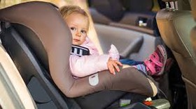 صندلی کودک در خودرو چگونه موجب مرگ کودکان می‌شود؟