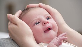 نوزاد تازه متولد شده شما را چگونه می‌بیند؟