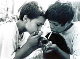 علل گرایش به مواد مخدر در بین نوجوانان و جوانان و راههای پیشگیری