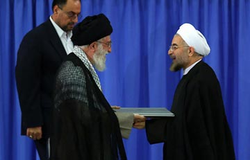 رهبری حکم ریاست‌جمهوری حسن روحانی را تنفیذ کردند+متن حکم
