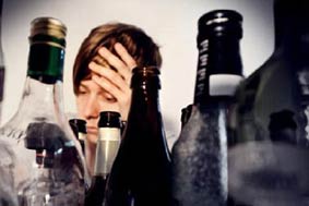 مصرف الکل ریسک ابتلا به سرطان را افزایش می دهد