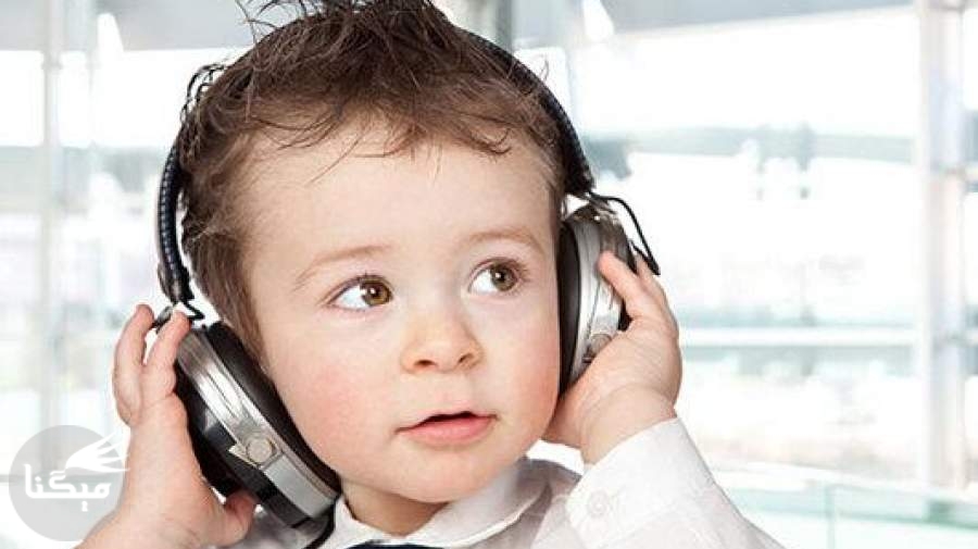شایع ترین علل کاهش شنوایی کودکان/آسیب های هندزفری بی سیم