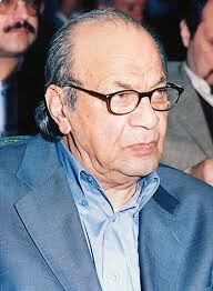 دکتر علی محمد کاردان از مشاهیر نامی یزد در حوزه روانشناسی معاصر