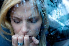زنان 2 برابر بیشتر از مردان دچار افسردگی فصلی می‌شوند