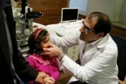 چشم «شوخان» توسط وزیر بهداشت جراحی شد+عکس