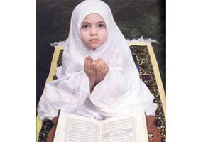 شيوه هاي نادرست براي نمازخوان کردن فرزندان
