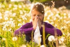 آسم یکی از علل شایع غیبت کودکان از مدرسه است