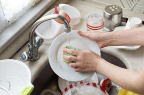 شستن ظرف موجب آرامش ذهن می شود