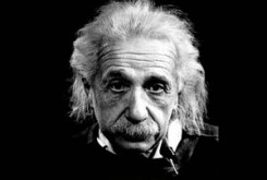 آلبرت اینشتین و ۵ آزمایش فکری جالب