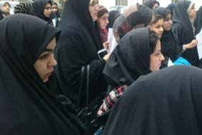 اساتید و دانشجویان روان شناسی دانشگاه الزهرا تجمع کردند
