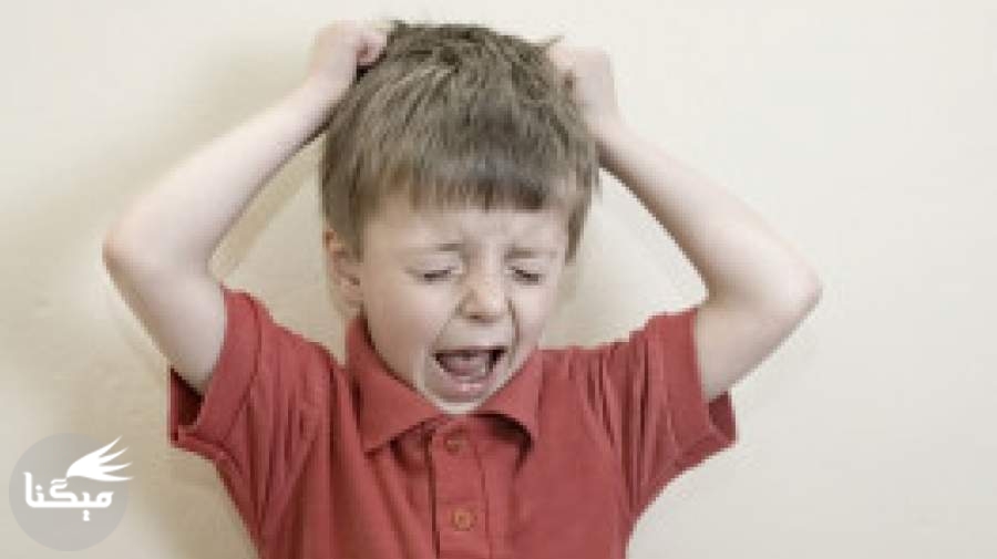 با کودکی که هنگام عصبانیت موی خود را می کند، چه کنیم؟