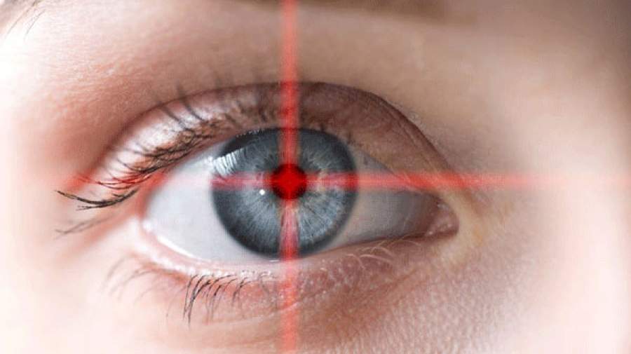 چشم ها علائم اولیه بیماری آلزایمر را نشان می دهند
