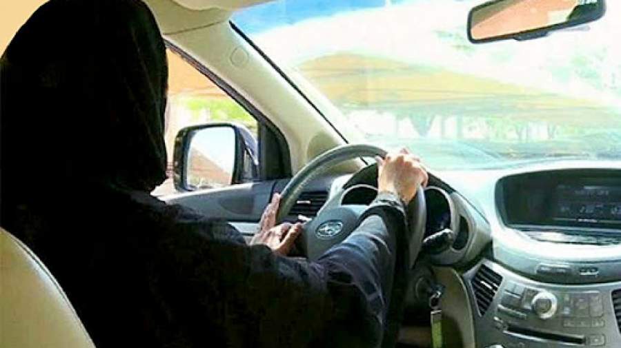 چرا زنان در رانندگی منضبط‌تر هستند؟