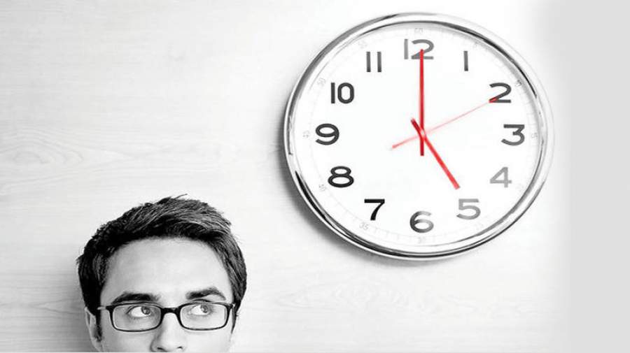 ایرانی‌ها چند ساعت کار می‌کنند؟