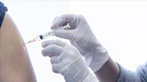 واکسیناسیون ایمنی قوی‌تری در بدن ایجاد می‌کند یا ابتلا به کرونا؟