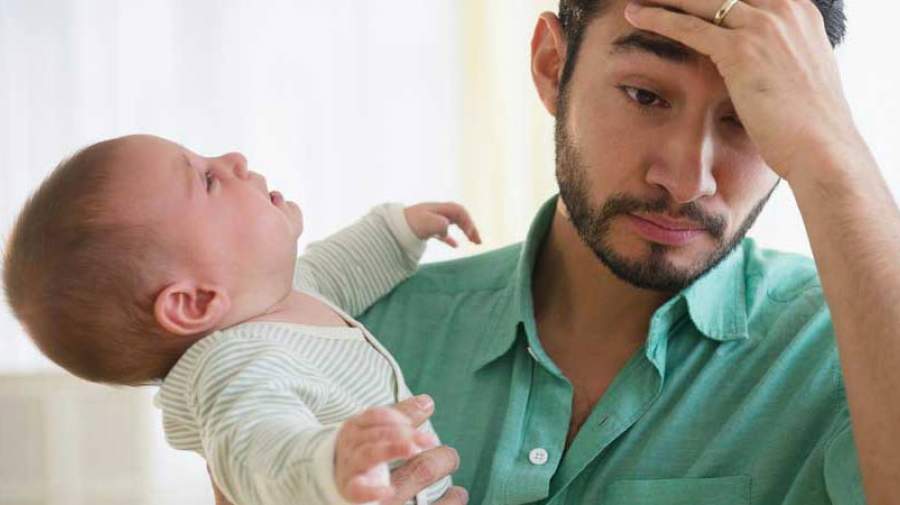 چرا پدرها پس از تولد فرزندشان افسرده می شوند؟!
