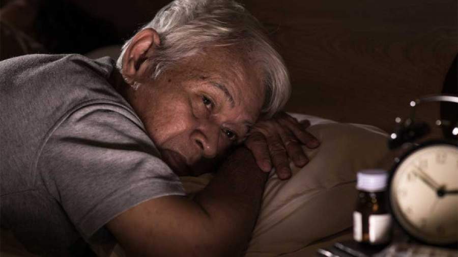 کم خوابی سالمندان و بیماریهای مزمن