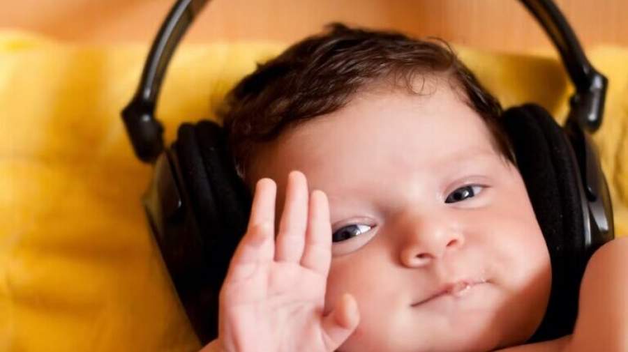 موسیقی شاد نوزادان را آرام میکند