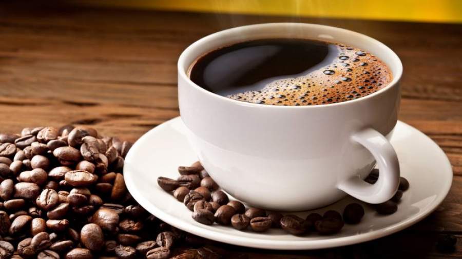 نوشیدن قهوه، به حفظ فشار خون پایین کمک می کند
